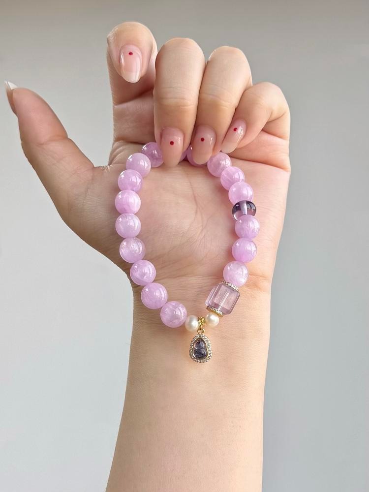 Rising Star Bracelet – Step Up With Confidence