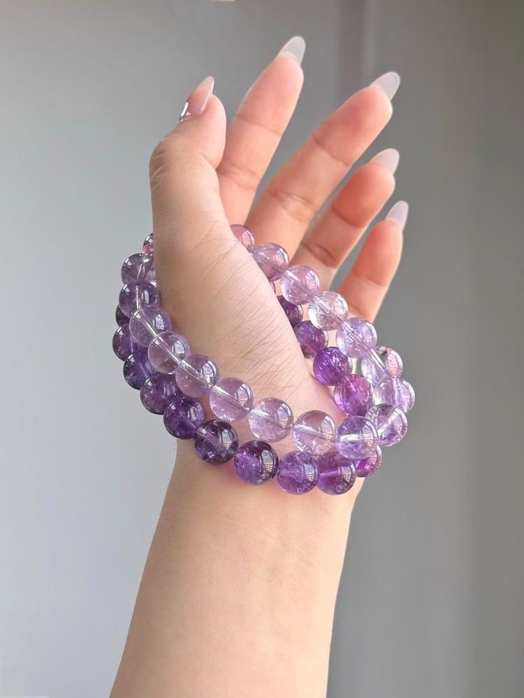 Lucky Violet Bracelet – Prosperity & Stability