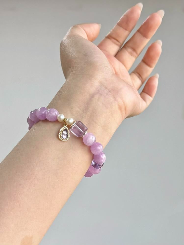 Rising Star Bracelet – Step Up With Confidence